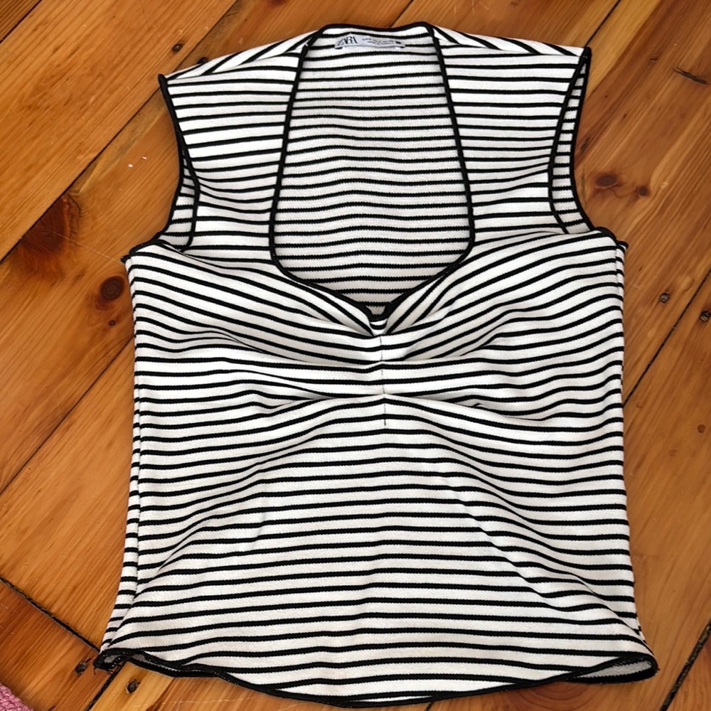 Zara Striped Black and White Women's Top